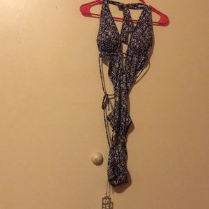 NWT MONOKINI SWIM SUIT